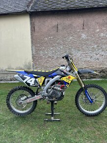 SUZUKI RMZ 250 - 4