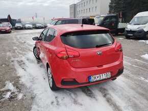 Kia Cee´d 1.6 GDi Gold - 4