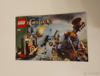 LEGO Castles 7091 Knight's Catapult Defense - 4