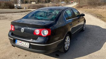 Volkswagen Passat B6 2.0 TDI 125kw Highline - 4