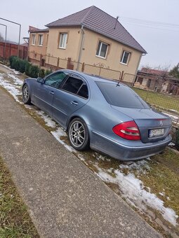 Mercedes-Benz e320cdi 150kw plno funkcny bez dokladov - 4