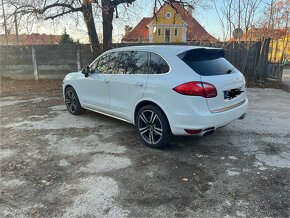 Porsche Cayenne 3.0d GTS paket - 4