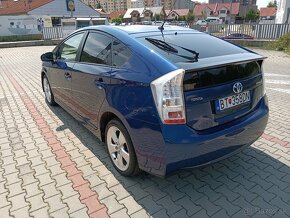 Predám Toyota Prius 3 - 4