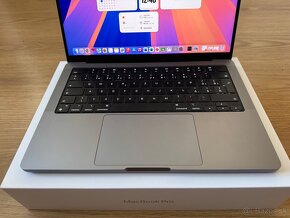 MACBOOK PRO M3 14’’//8GB RAM//512 SSD - 4