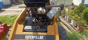 Caterpillar 226b - 4