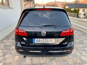 VOLKSWAGEN GOLF SPORTSVAN HIGLINE 1,6 TDi - 4