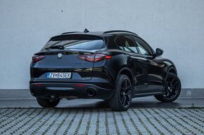 Alfa Romeo Stelvio 2.0 GME 280k Btech AWD A/T - 4