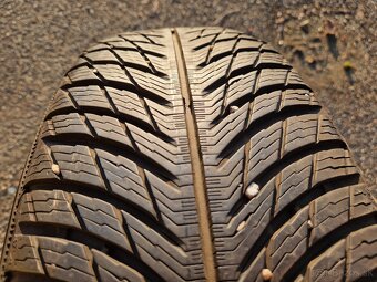 215/65 r17 zimne pneumatiky 215/65/17 215 65 17 R17 pneu - 4