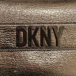 DKNY METALIC KABELKA - 4