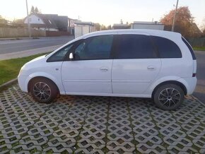 Opel Meriva - 4