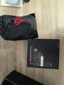 Asus ROG strix 850w zdroj 80plus gold - 4