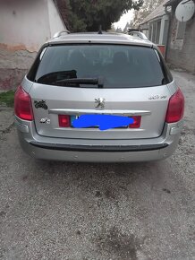 Peugeot 407 - 4