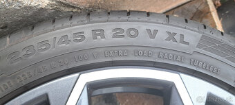 1x Continental 235/45R20 - zanovna - 4