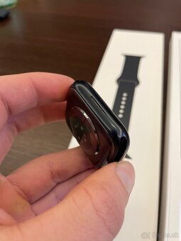 Apple Watch 8 45mm - 4