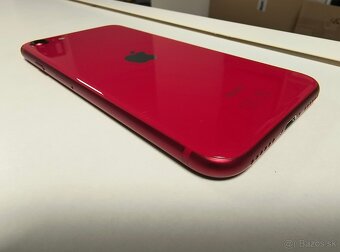 iPhone SE 2020 Products Red 64GB - 4