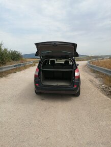 Renault Mégane Scénic 1.9dci - 4