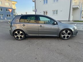 Volkswagen Golf V GTI - 4