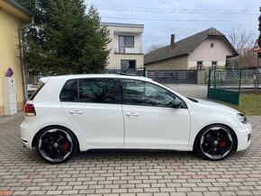 Volkswagen Golf IV GTI 155kw = DSG, Navi, F1, Top Stav = - 4