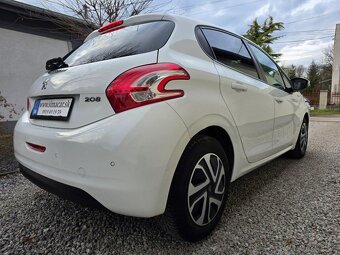 Peugeot 208 1.2 PureTech Style, Mesačne: 112€ - 4