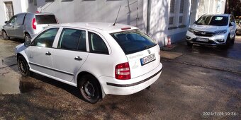 ŠKODA FABIA COMBI 1.2 Benzín - 4