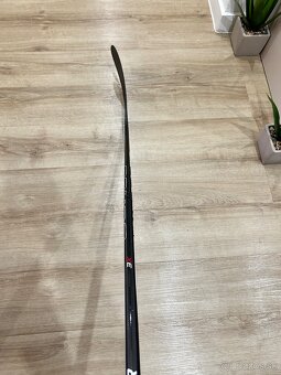 ✅ CELÁ PRAVAČKA - BAUER VAPOR 3X - P92 - 87 FLEX - 162 CM ✅ - 4