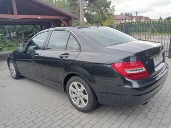 Mercedes Benz C220 - 4