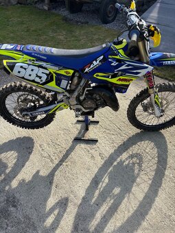 Yamaha yz 125 - 4