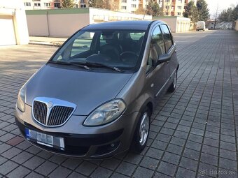 Lancia Musa 1.9 JTD,74K, R.v 2007 STK+EK do 2026 - 4