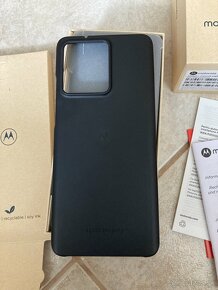 Motorola Edge 40 Neo - 4