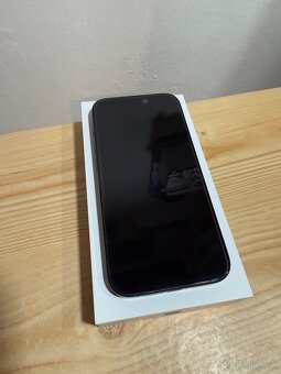 Apple iPhone 15 Pro black titanium 256gb - 4