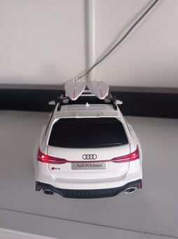 Audi RS6 Avant 1:18 - 4