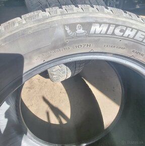 Predám 4 zimne pneumatiky michelin latitude 255 50 r19 107H - 4