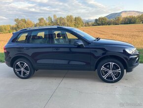 Volkswagen Touareg  3.0 V6 TDI BMT 4XMOTION VZDUCH - 4