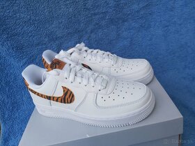 Tenisky NIKE AIR FORCE 1 '07, vel. 38 - 4