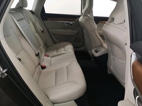 VOLVO V90 B5 2.0T 2021 Odpočet DPH Kamera Ťažne El. Kufor - 4