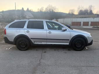 Skoda octavia 2 scout 2.0tdi 4x4 - 4