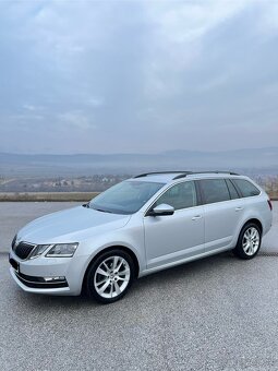 Škoda Octavia Combi 2.0 TDI DSG ,, LED,, ŤAŽNÉ,, - 4