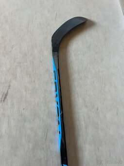 Predám hokejku Bauer Nexus League S22 SR - 4