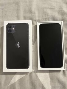 Apple iPhone 11, Black, 64GB - 4