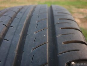 Predam 16 letne gumy YOKOHAMA 205/55r16 - 4