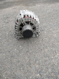 Alternator VALEO TG14C026 - 4