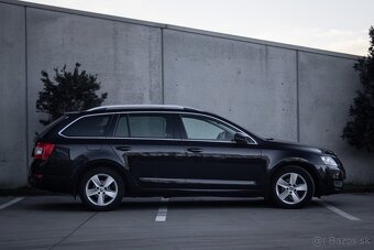 Škoda Octavia Combi 2.0 TDI Elegance/Style - 4