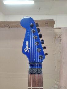 Squier by Fender Stagemaster - 4