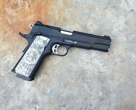 Colt 1911 pažbičky klasický tvar spider - 4