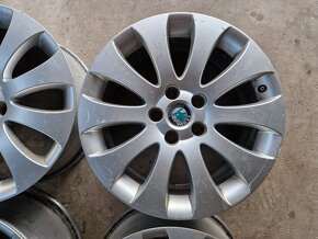 Skoda 5x112 R17-MAM PNEU - 4