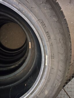 Bridgestone 235/55 R17 99V - 4