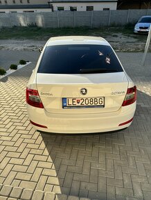 Škoda Octavia 2.0 TDI Elegance/Style DSG - 4