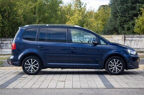 Volkswagen Touran 1.6 TDI Premium Comfortline DSG - 4