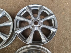 R18" Alu kola 4x108 7jx18 et47,5 - 4