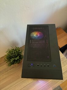 Herné pc, rx 580 8GB, 16GB Ram, ssd, win 10, RGB - 4